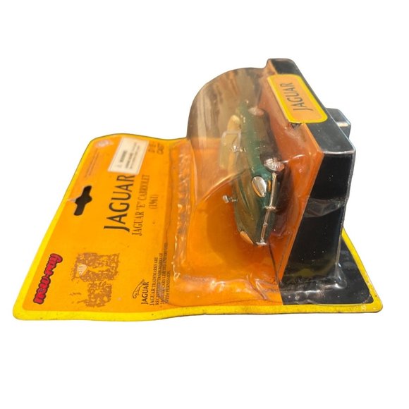 New Ray Jaguar "E" Cabriolet 1961 Die Cast 1:43 Green #48832 Open Top Collection - Picture 3 of 5